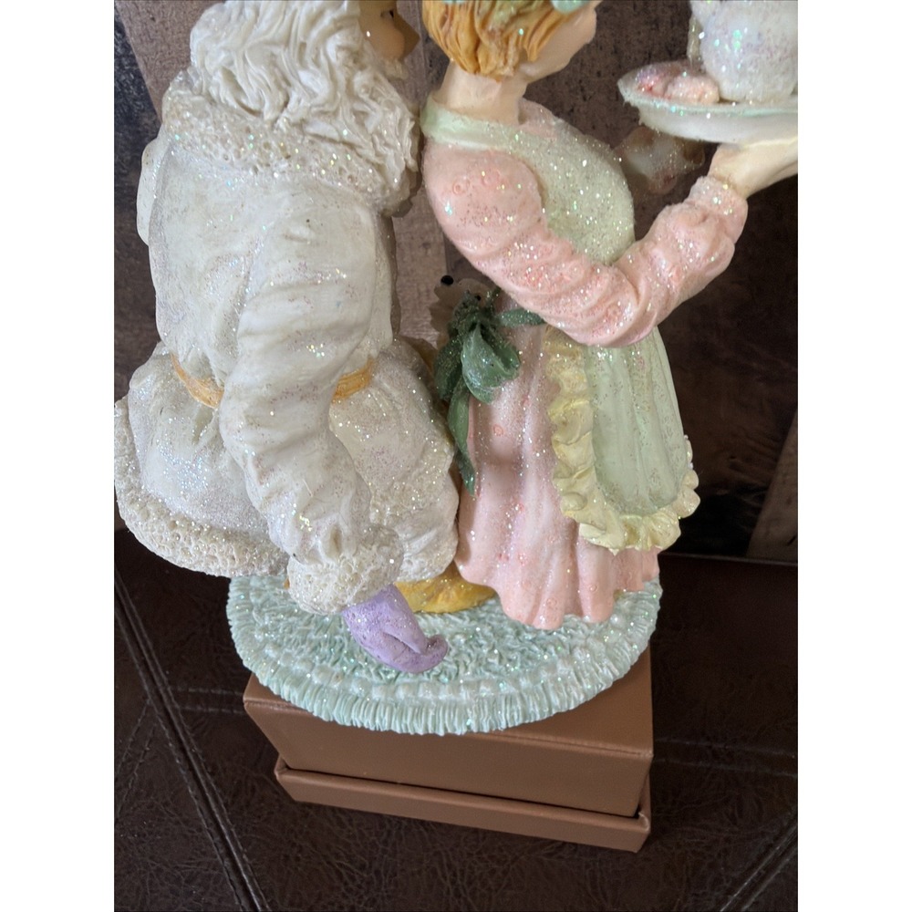 VTG 1990s Sears Pastel Santa Claus Figurine Mrs Claus Dog Resin Glitter W/‎ Box - Picture 11 of 16